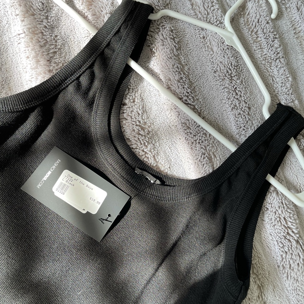 ** BRAND NEW **